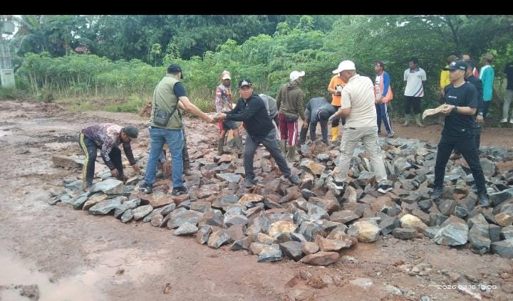 Bupati Ela Tinjau Jalan Purbolinggo–Bumijawa, Kadis PUPR Targetkan Perbaikan Tahun 2026